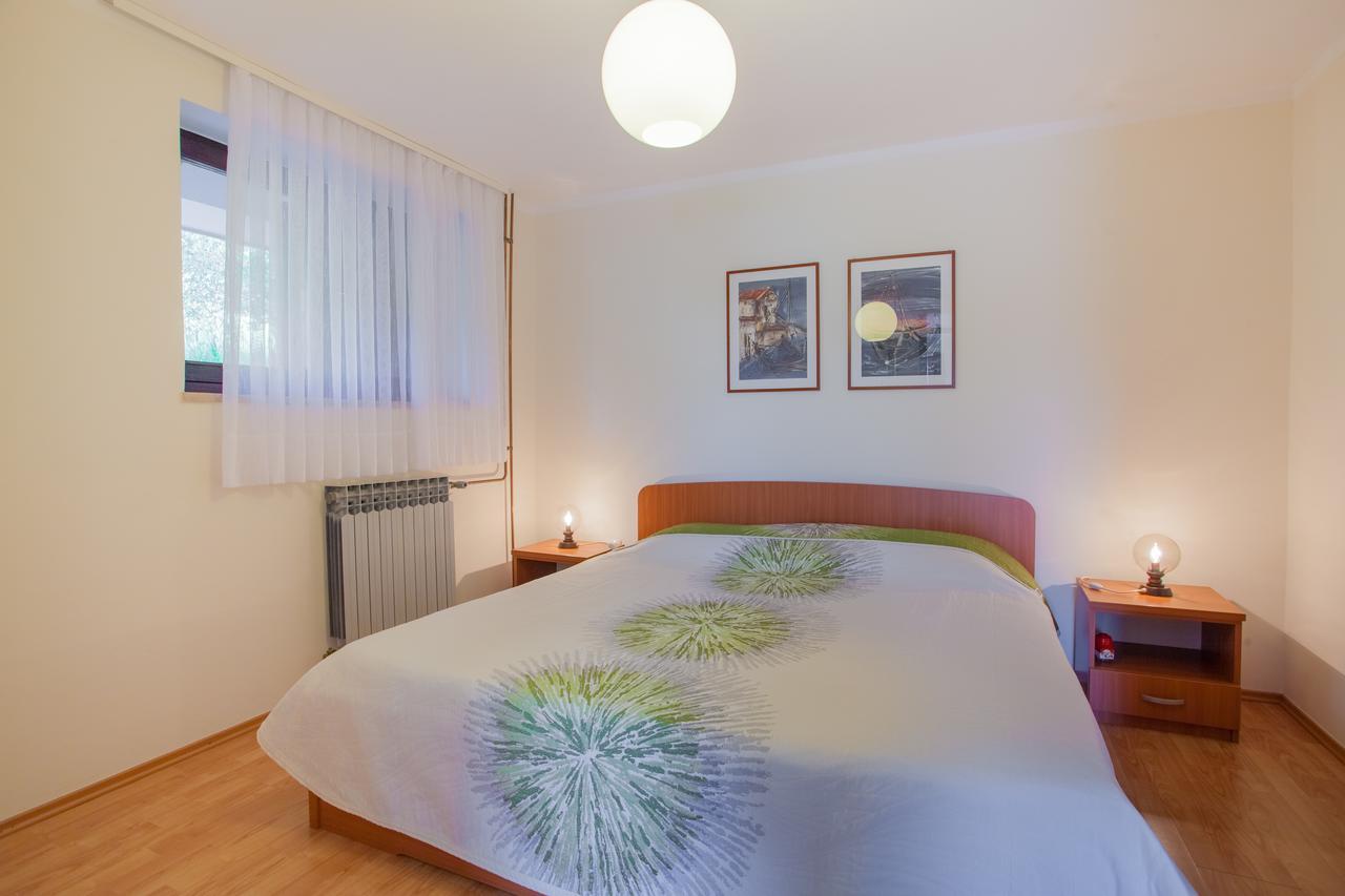 Apartments Ljubo & Lili كريس المظهر الخارجي الصورة